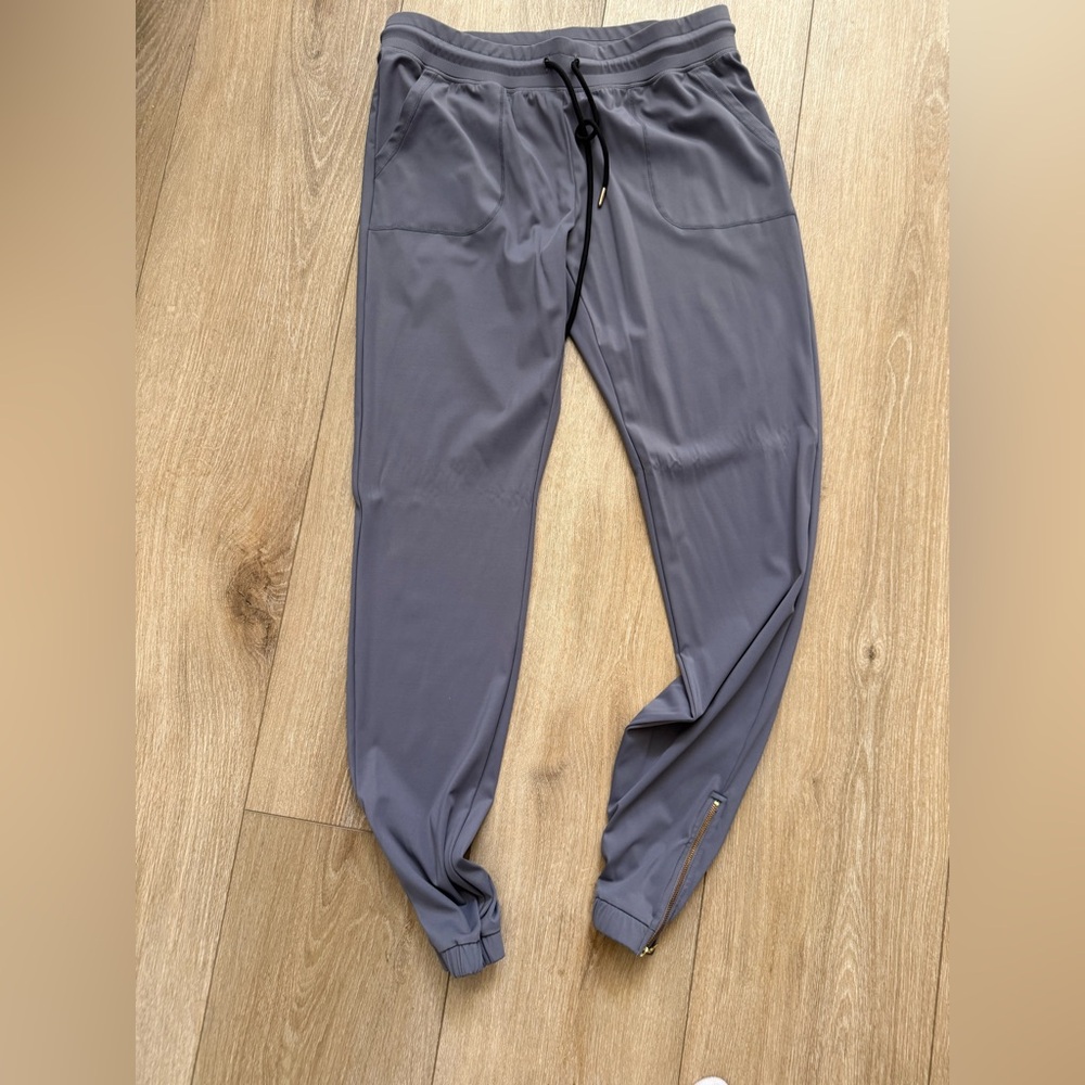 ZYIA Gray Joggers with Elastic Cuffs and Drawstring Waistband
